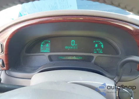 2005 Cadillac Deville Livery из США, поврежденный, VIN 1G6KD54Y45U203597